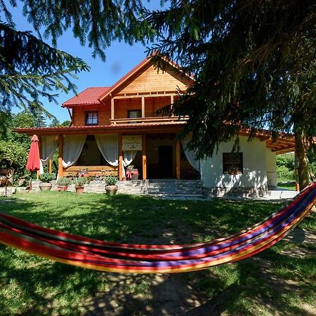 Susurul Apei Chalet برومباكو دو سوز المظهر الخارجي الصورة